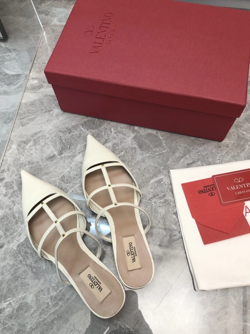Fashionable Vxlxntino Sandals 230756