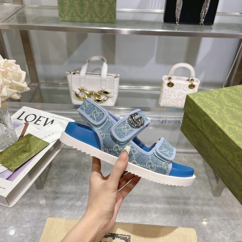 Flexible Gxccx Sandals 158553