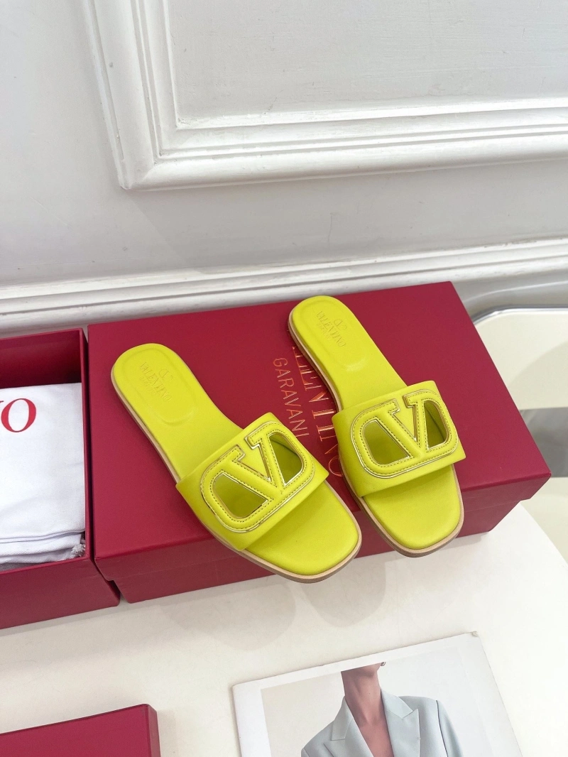 Sophisticated Vxlxntino High Heels 230812