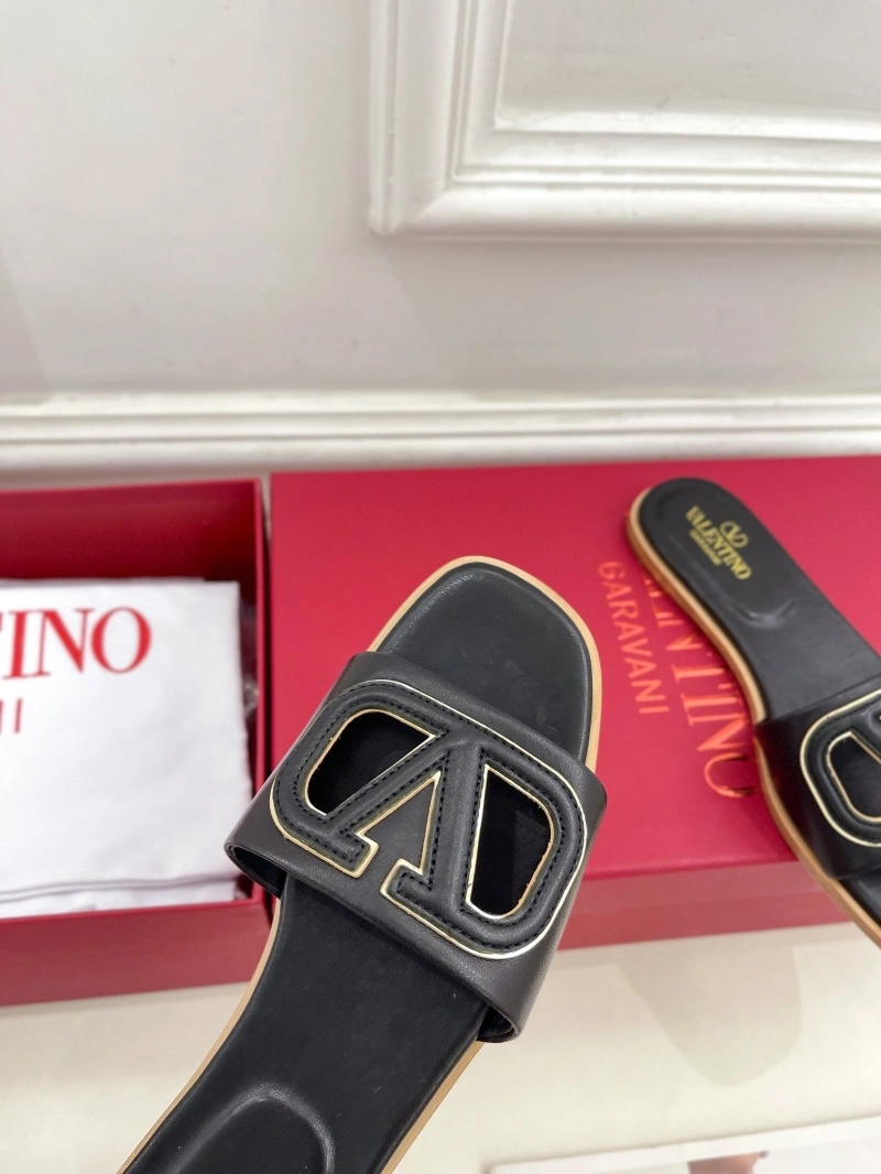 Versatile Vxlxntino High Heels 230795