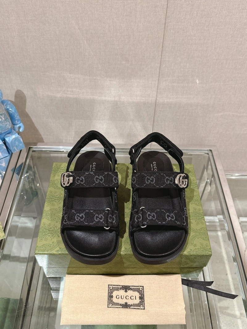 EyeCatching Gxccx Sandals 158550