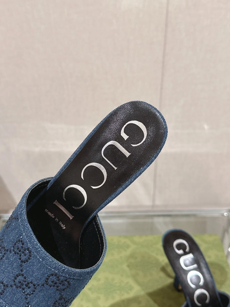 Fashionable Gxccx Slippers 158642