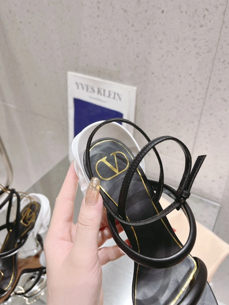 Refined Vxlxntino High Heels 230799