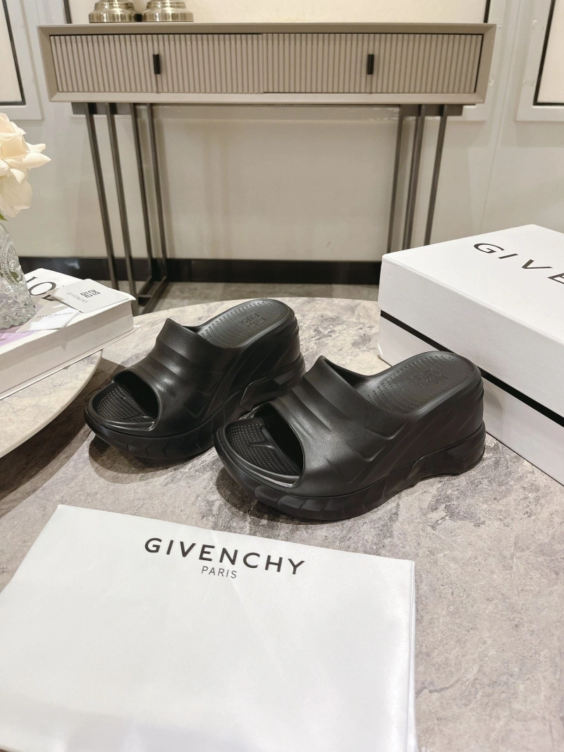 Gxvxnchy Slippers HighQuality 153238