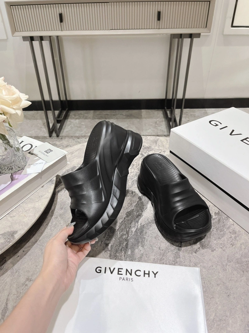 Gxvxnchy Slippers HighQuality 153238