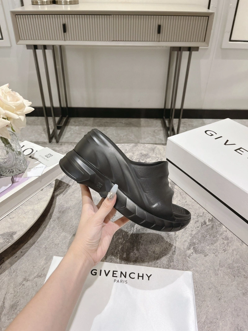 Gxvxnchy Slippers HighQuality 153238
