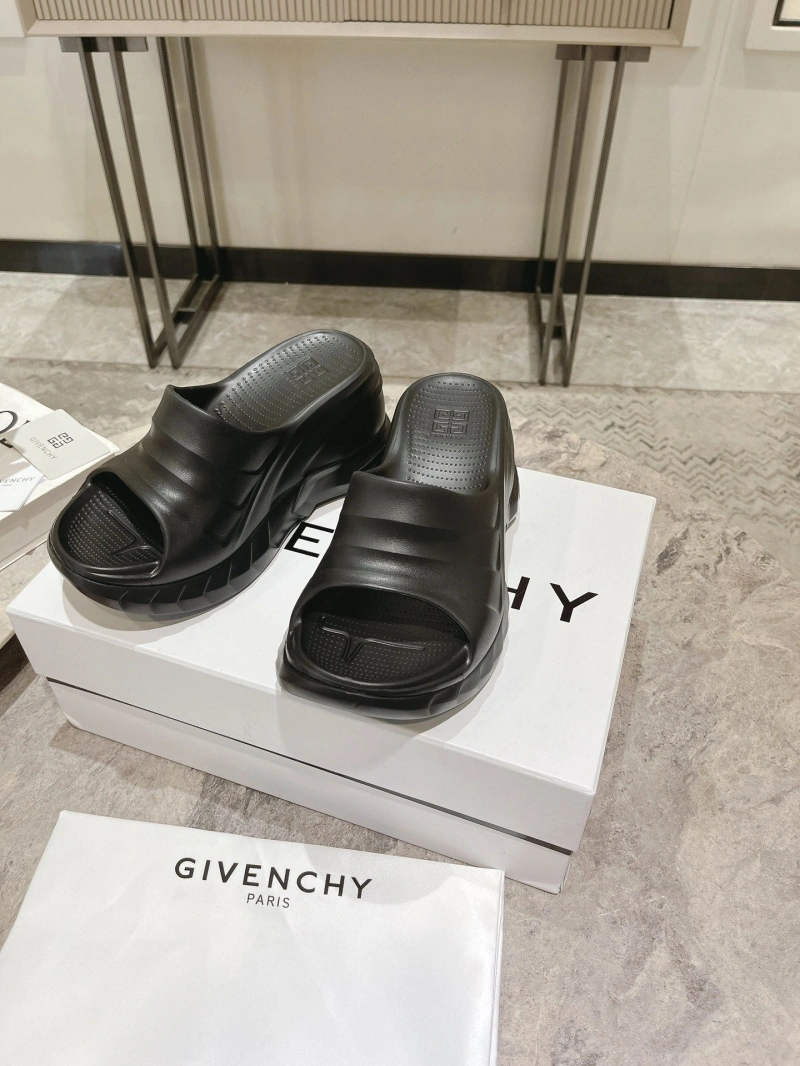 Gxvxnchy Slippers HighQuality 153238