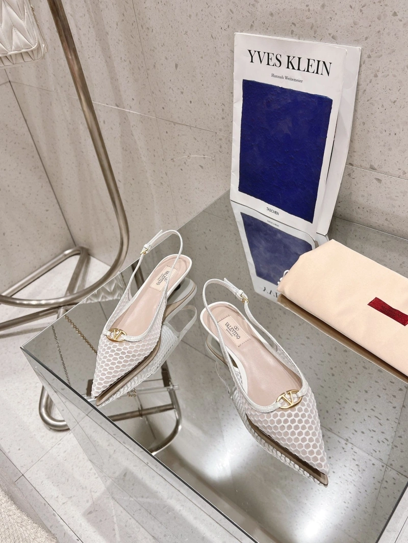 GoAnywhere Vxlxntino Sandals 230763