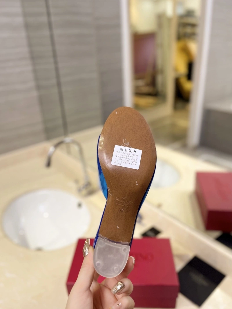 Bold Vxlxntino Sandals 230760