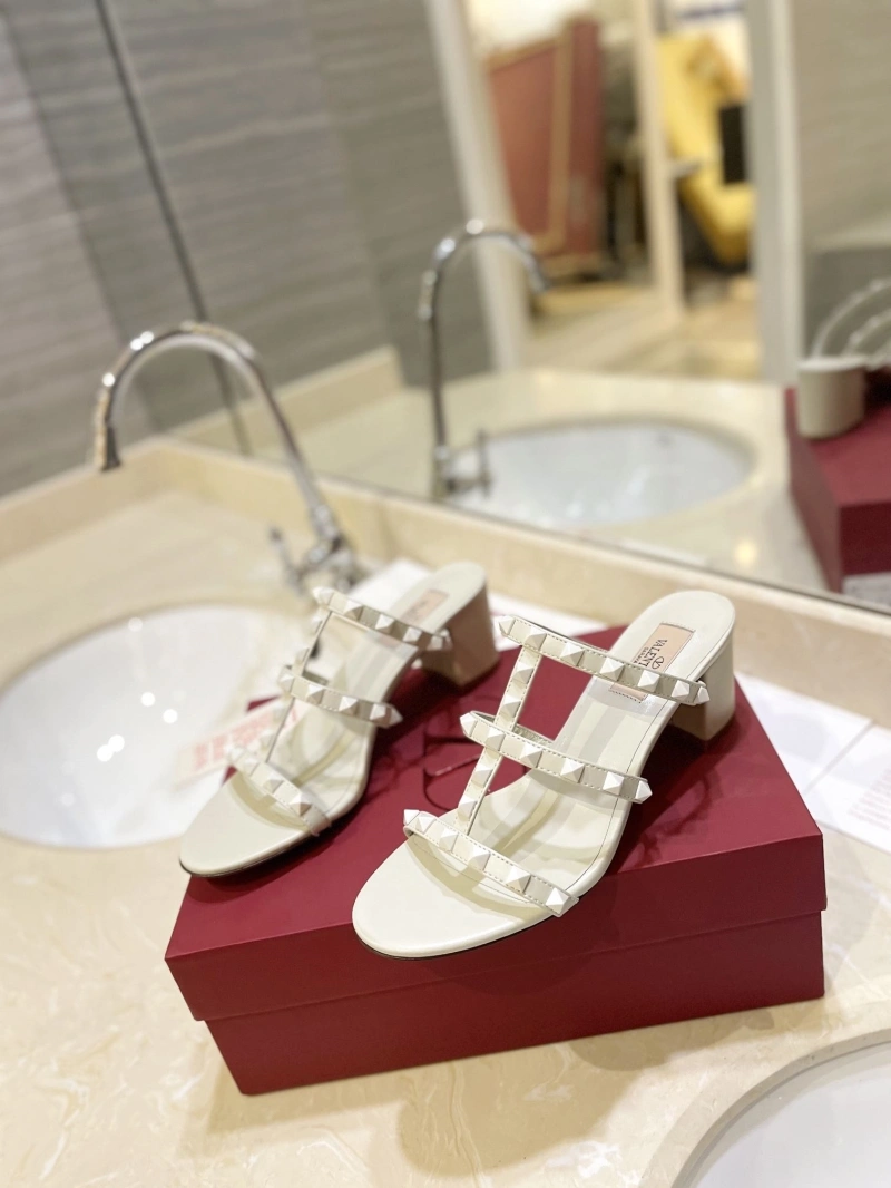 Comfortable Vxlxntino Sandals 230755