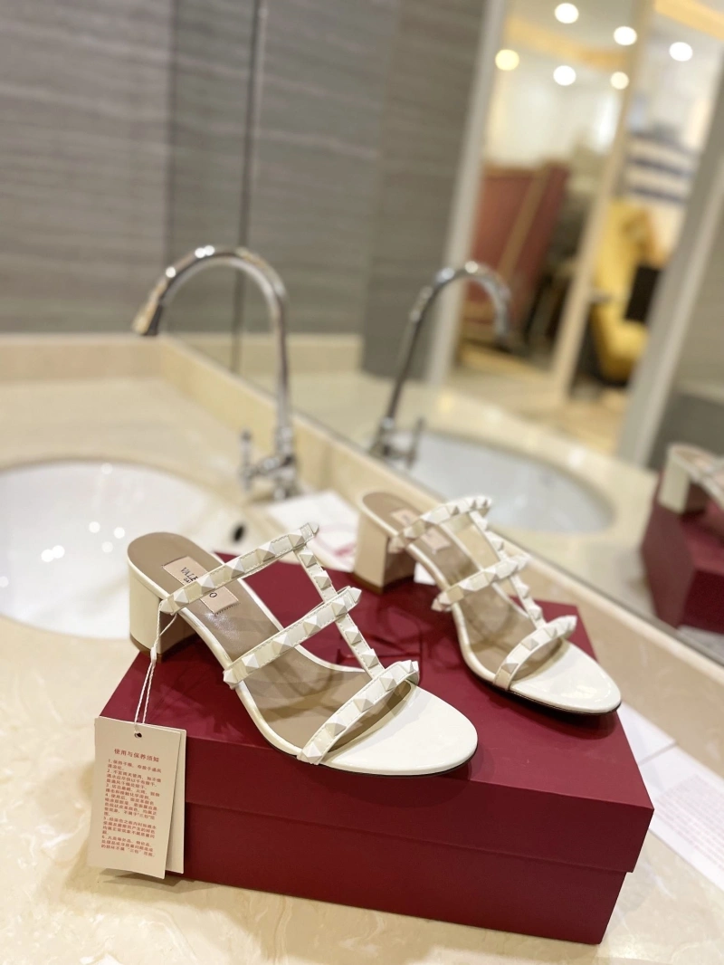 Flexible Vxlxntino Sandals 230753