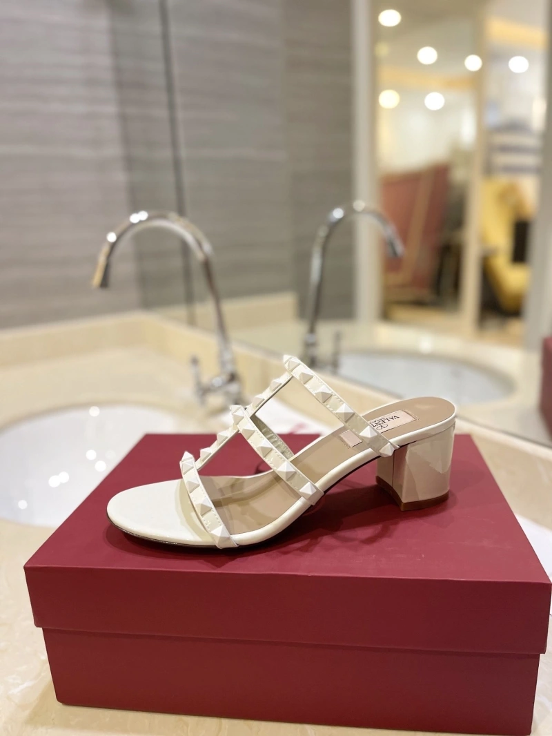 Flexible Vxlxntino Sandals 230753