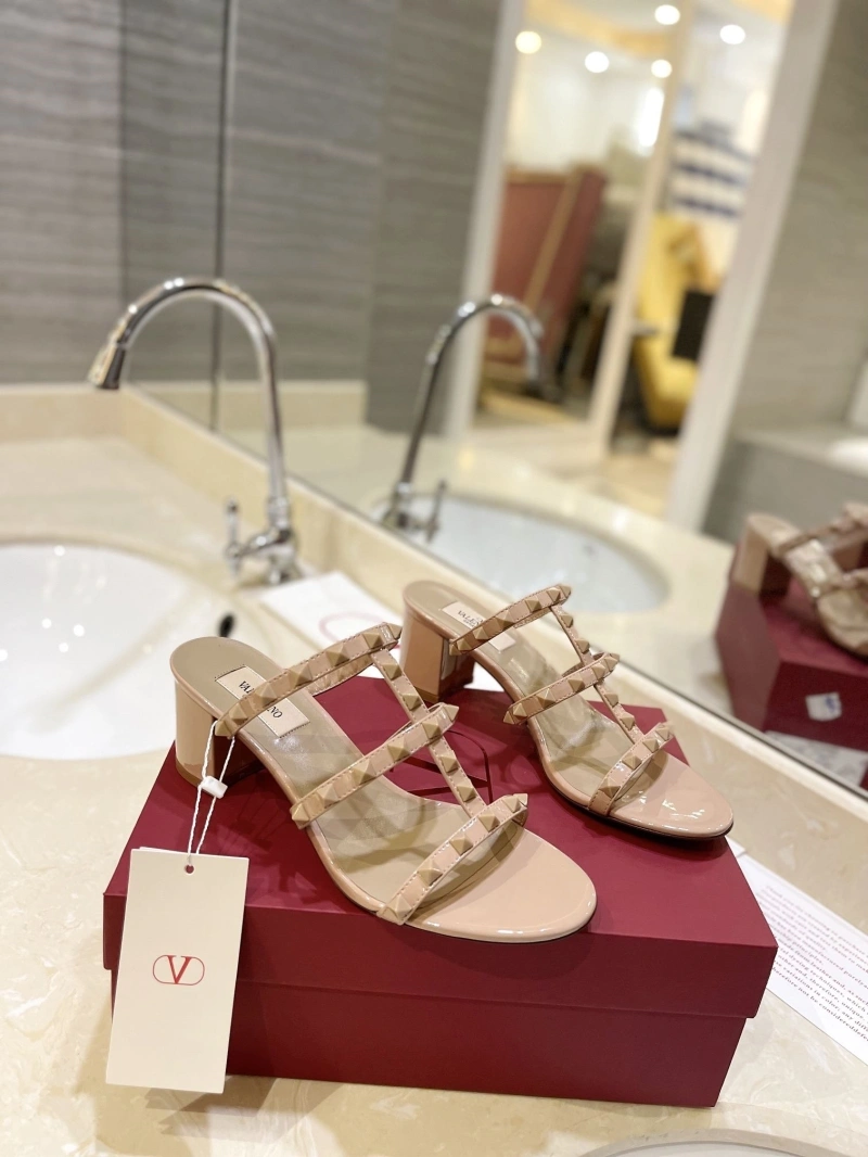 Trendy Vxlxntino Sandals 230764