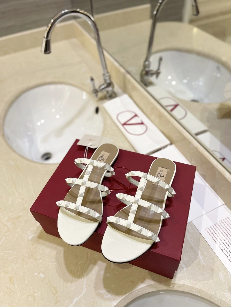 Vxlxntino Sandals EyeCatching 230750