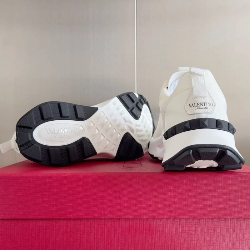 EyeCatching Vxlxntino Sneakers 230702