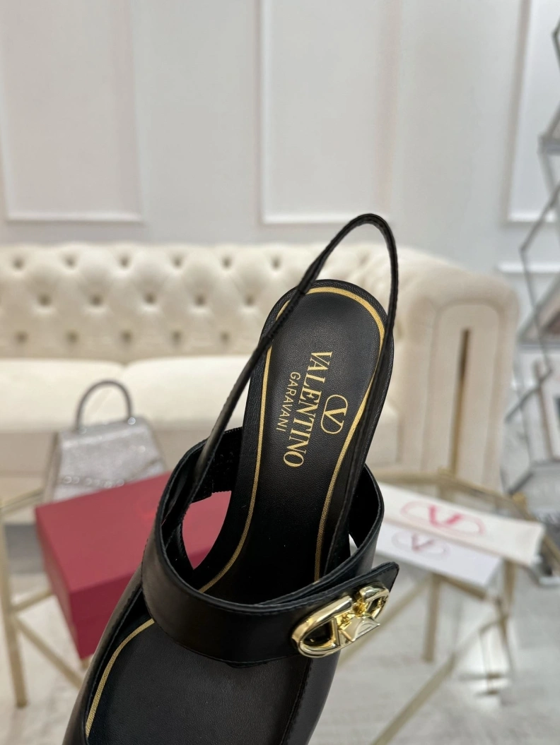 EyeCatching Vxlxntino Sandals 229807