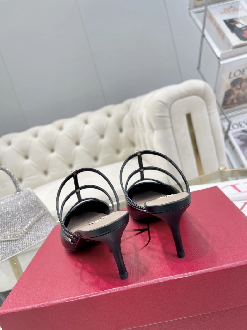 Durable Vxlxntino Sandals 229785