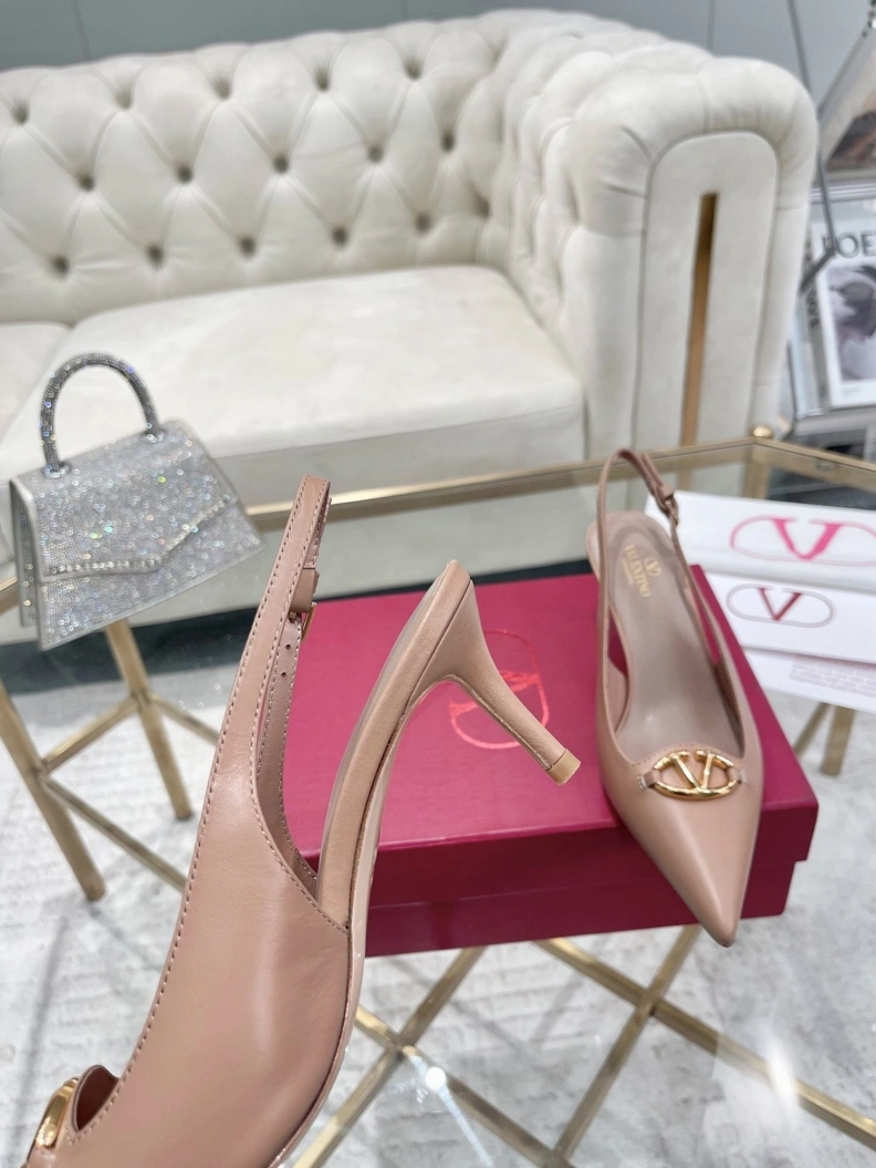 SportInspired Vxlxntino Sandals 229779