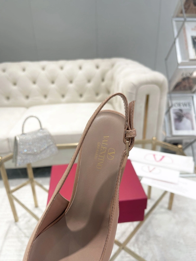 SportInspired Vxlxntino Sandals 229779
