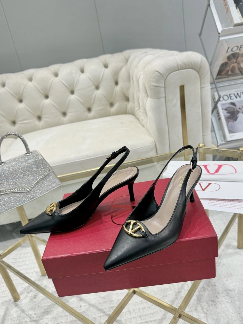 Affordable Vxlxntino Sandals 229781