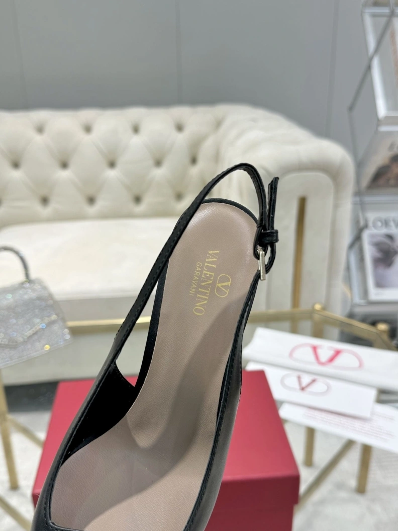 Affordable Vxlxntino Sandals 229781