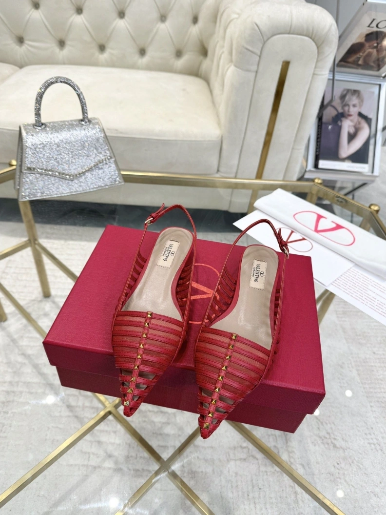 Comfortable Vxlxntino Sandals 229776