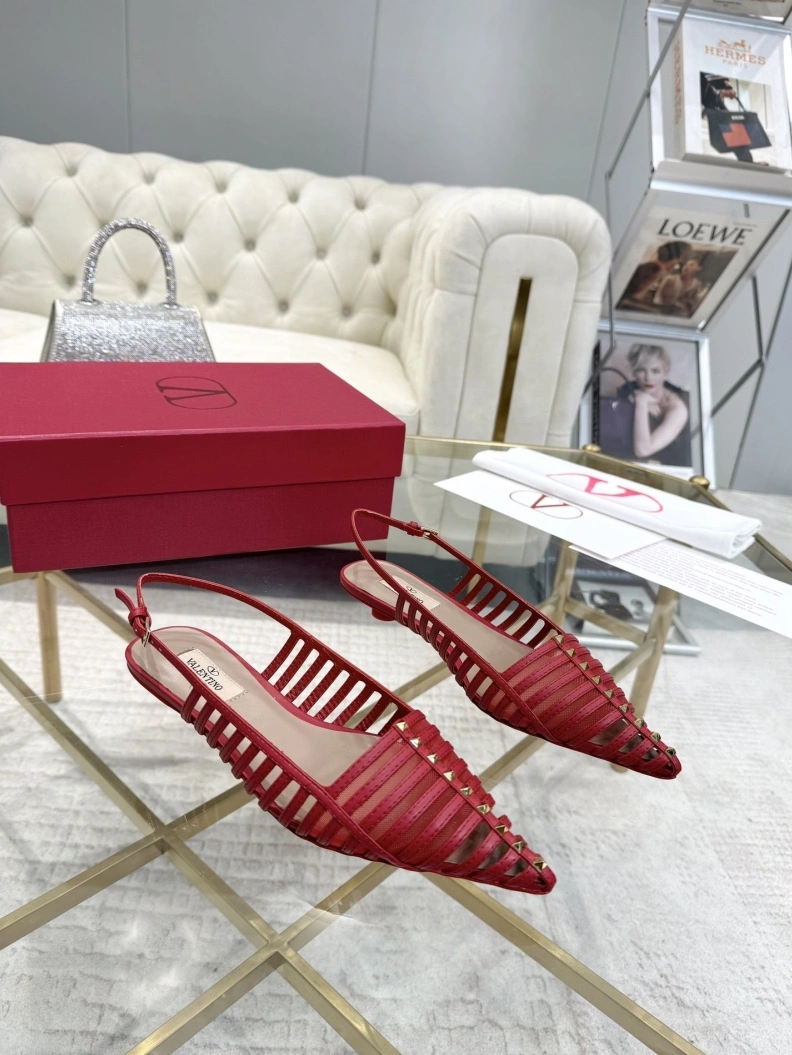 Comfortable Vxlxntino Sandals 229776