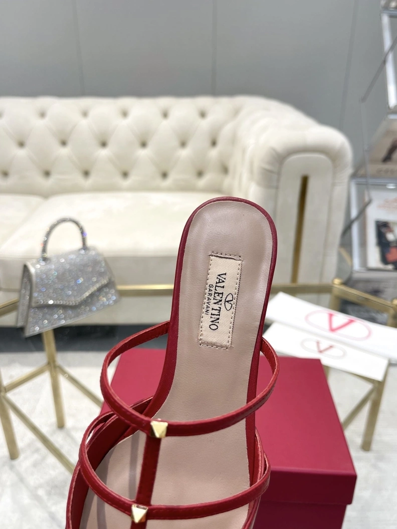 Vxlxntino Sandals WellDesigned 229770