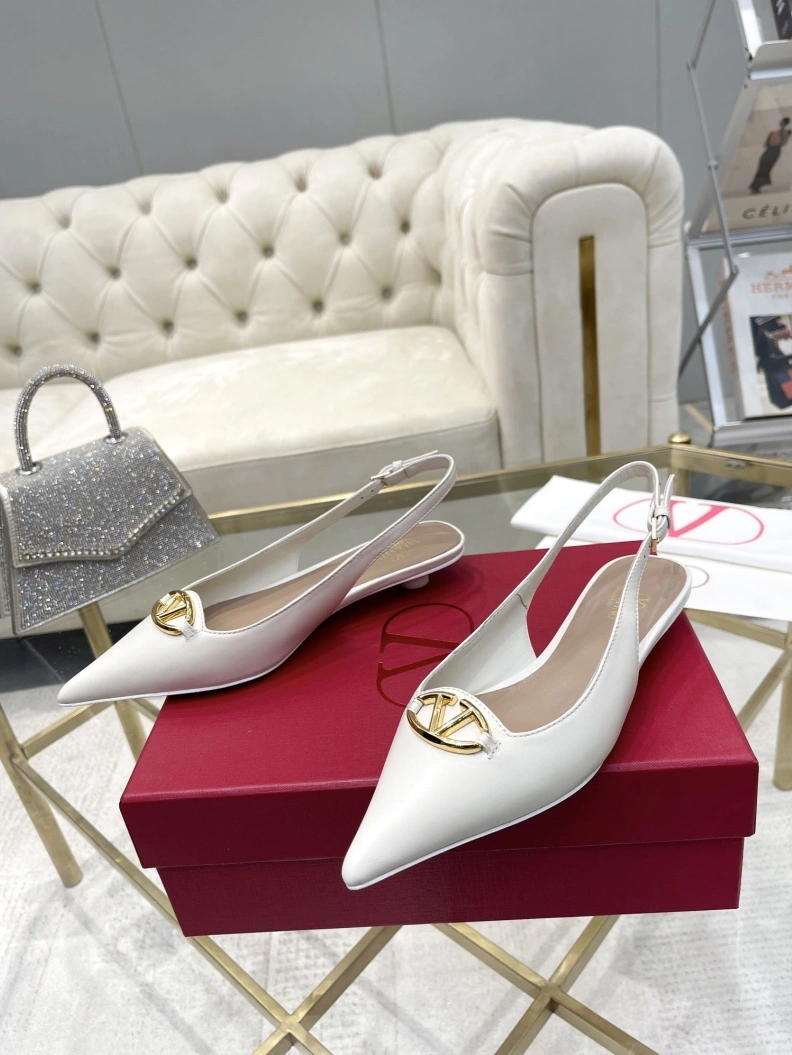 Efficient Vxlxntino Sandals 229762