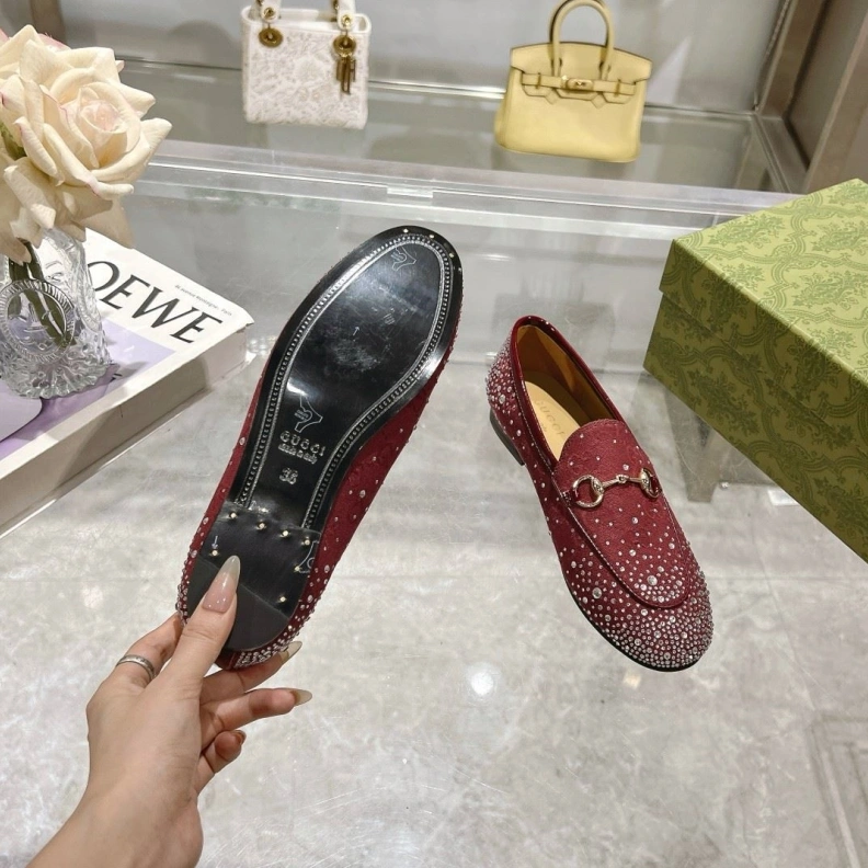 Stylish Gxccx Leather Shoes 157630