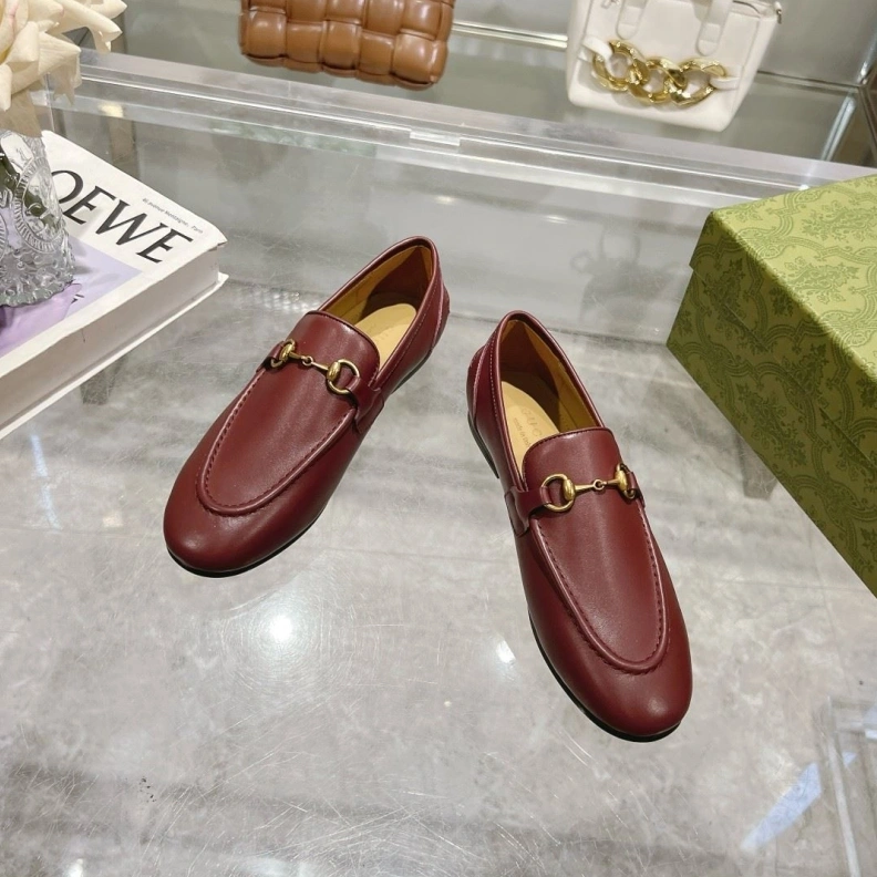 Vibrant Gxccx Leather Shoes 157617