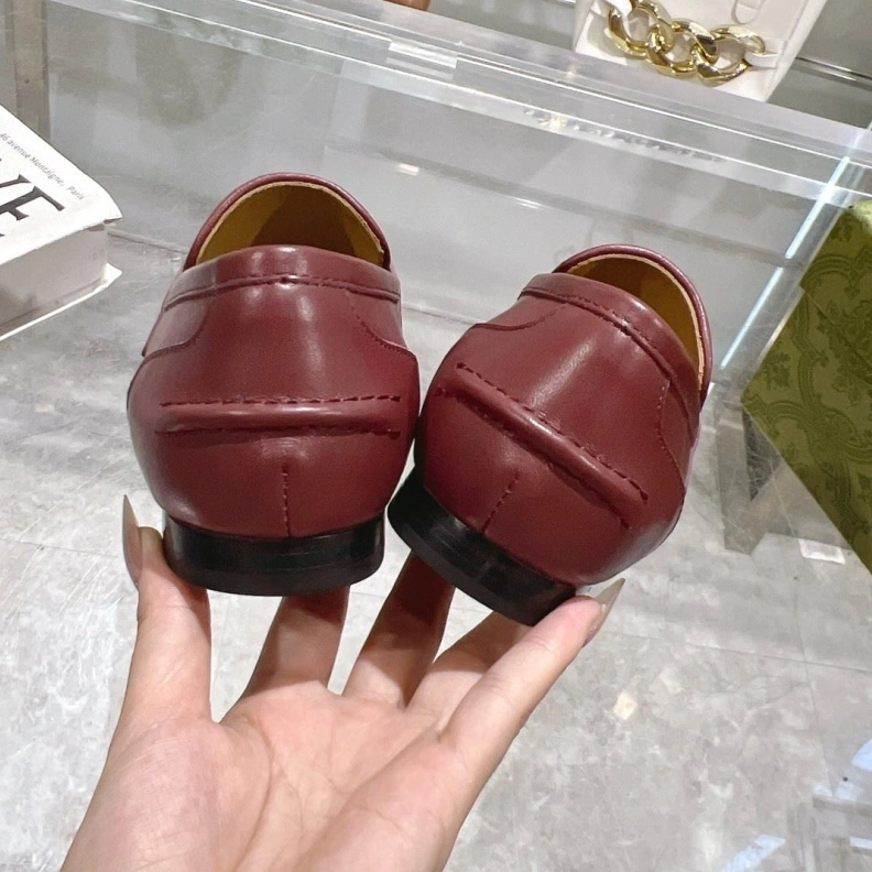 Vibrant Gxccx Leather Shoes 157617