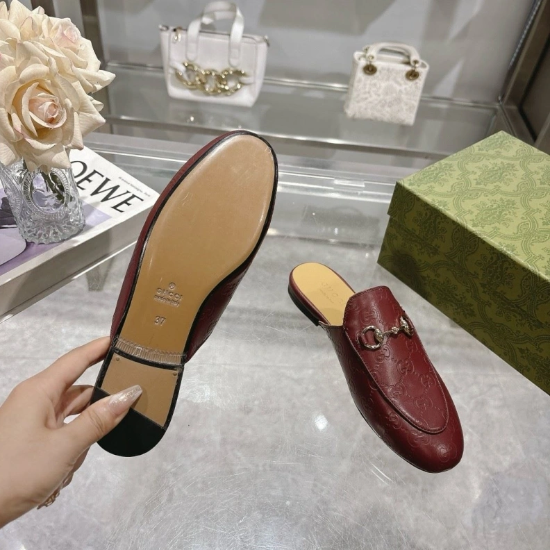 Gxccx Slippers GoAnywhere 157437