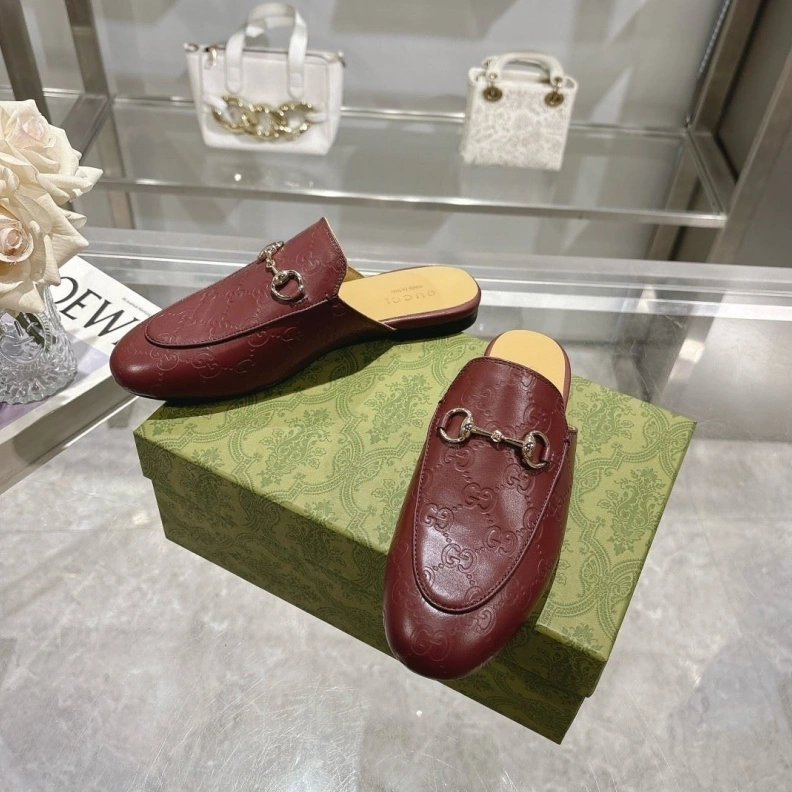 Gxccx Slippers GoAnywhere 157437