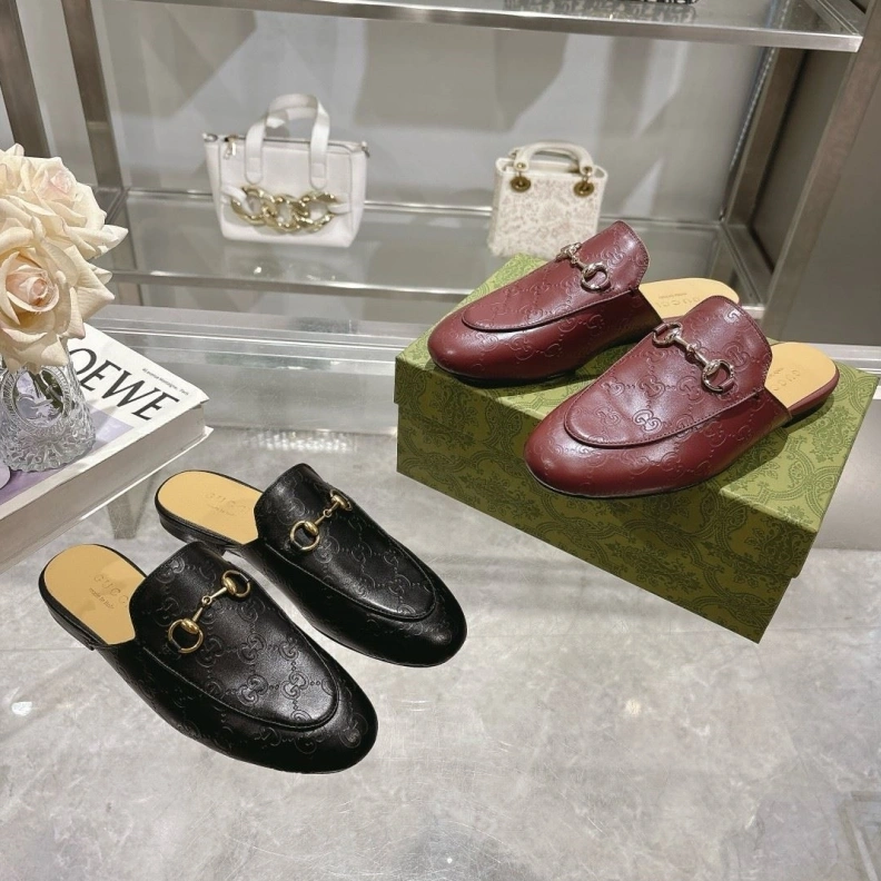 Gxccx Slippers GoAnywhere 157437