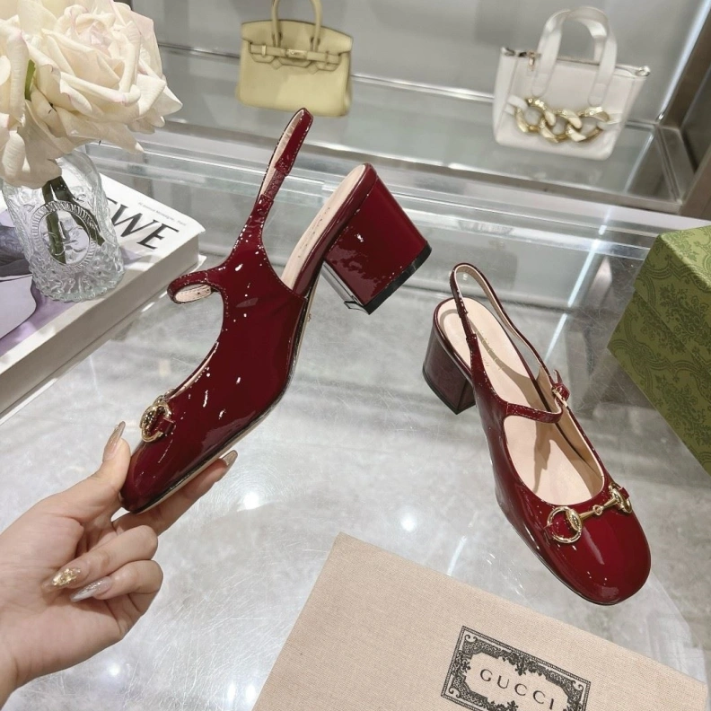 Vibrant Gxccx Sandals 157574