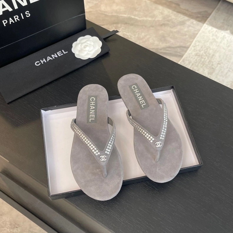 Soft Chxnxl Slippers 120229