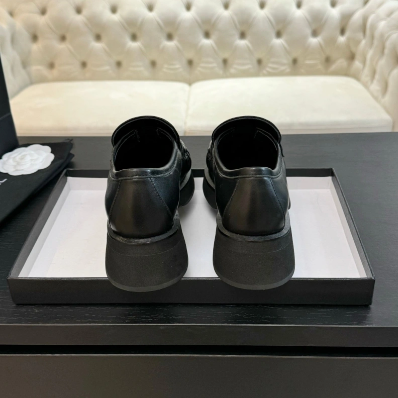 Reliable Chxnxl Leather Shoes 120774