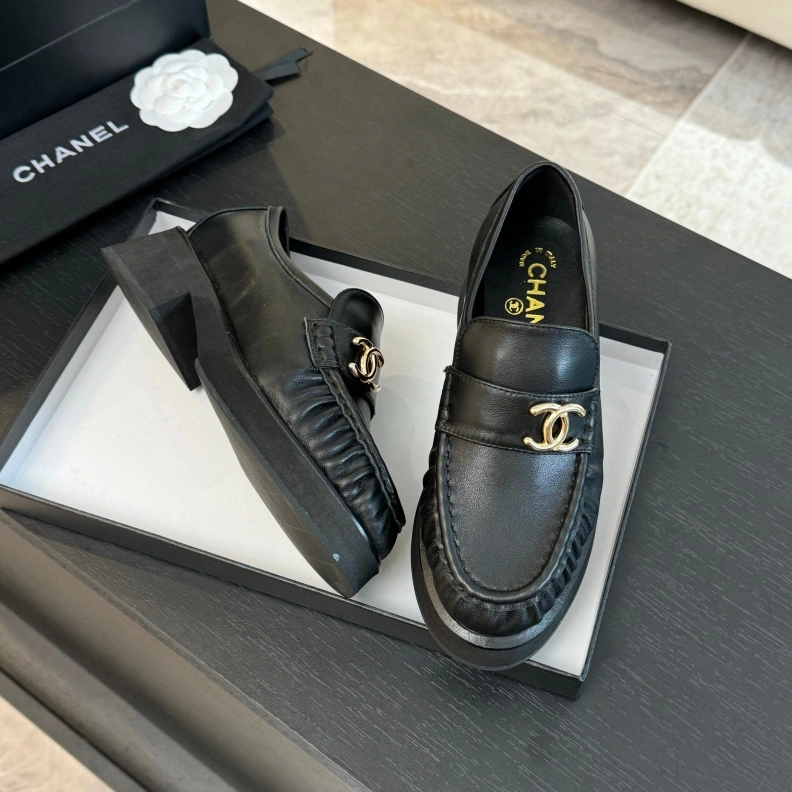 Reliable Chxnxl Leather Shoes 120774
