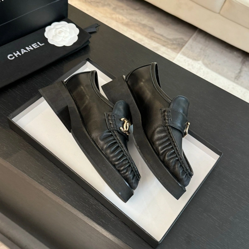 Reliable Chxnxl Leather Shoes 120774