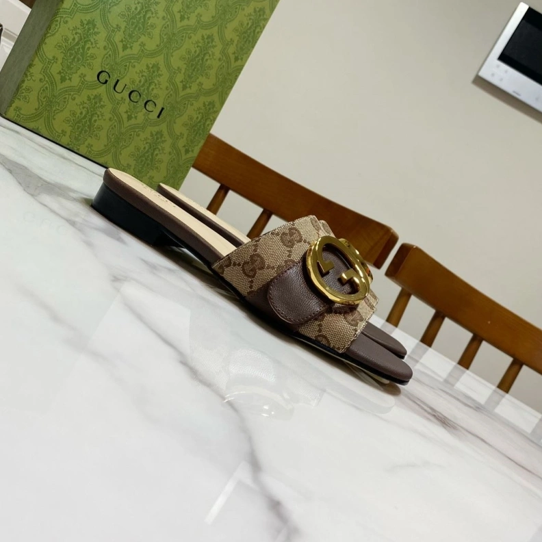 Lightweight Gxccx Slippers 157435