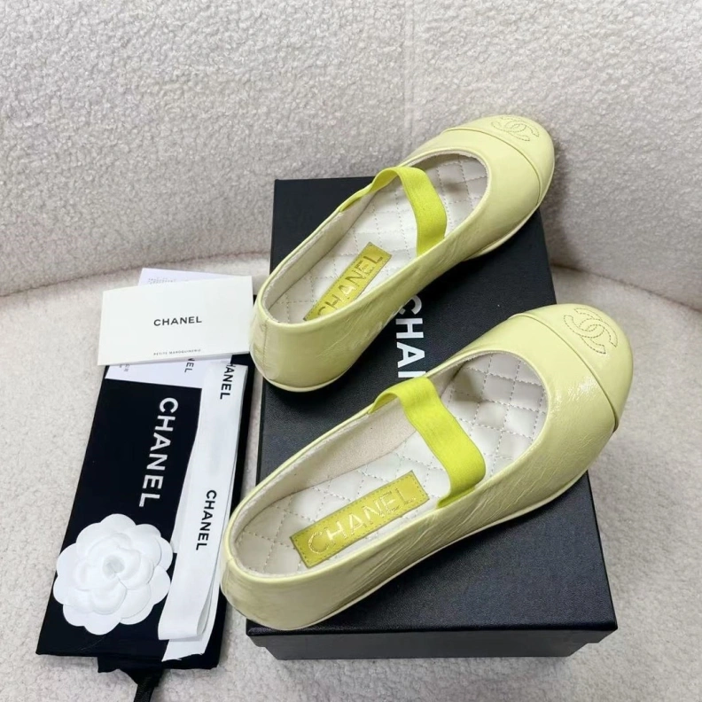 Chxnxl Flat Shoes Vibrant 121087