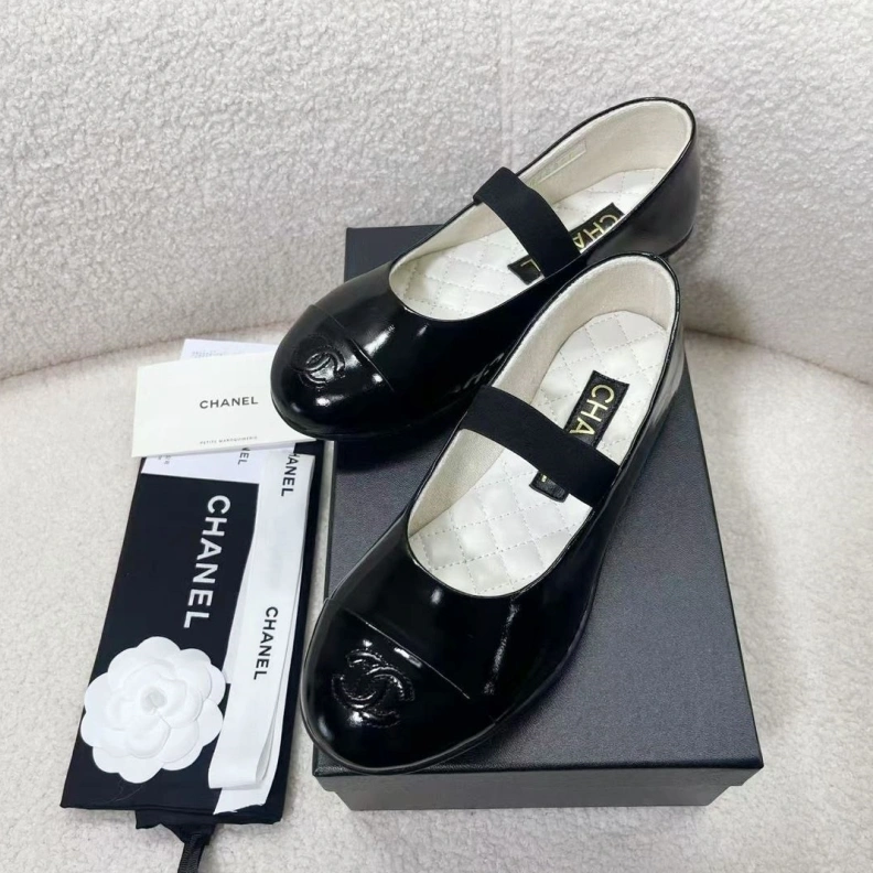 NewStyle Chxnxl Flat Shoes 121086