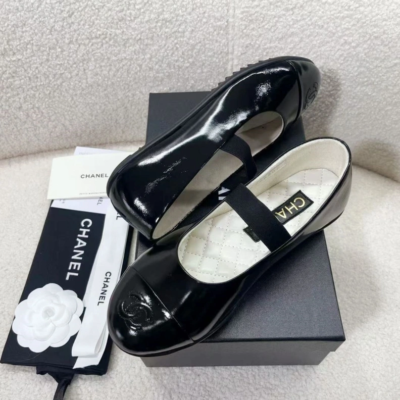 NewStyle Chxnxl Flat Shoes 121086