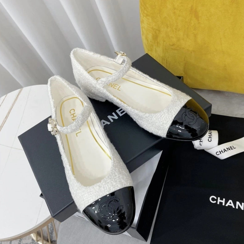 Trendy Chxnxl Flat Shoes 121081