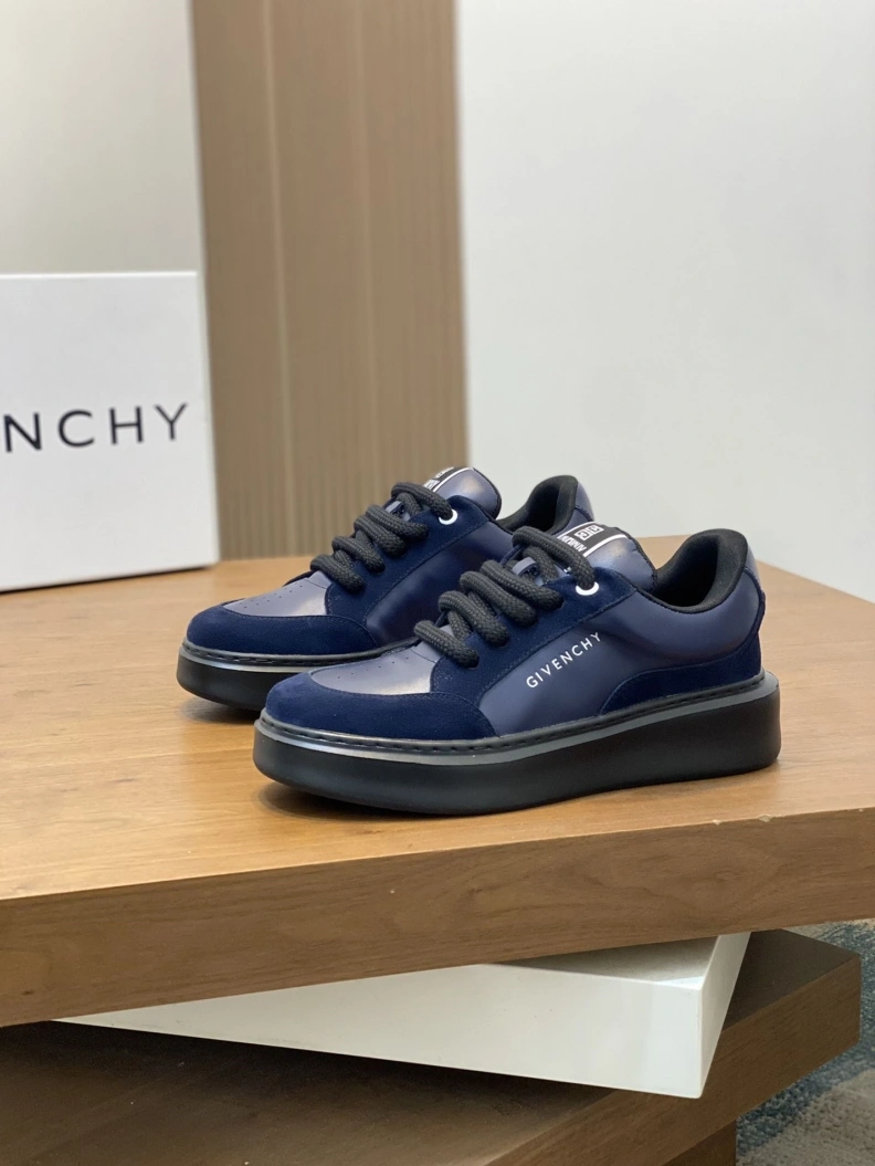 DailyWear Gxvxnchy Sneakers 152843