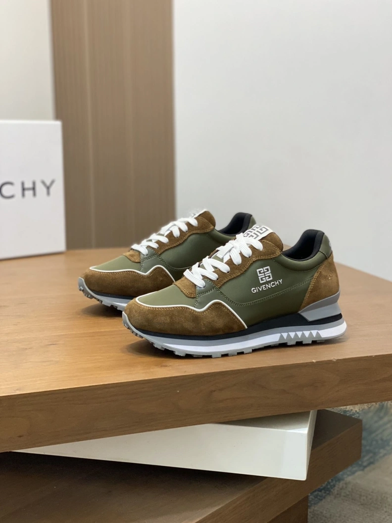 NewStyle Gxvxnchy Sneakers 152841