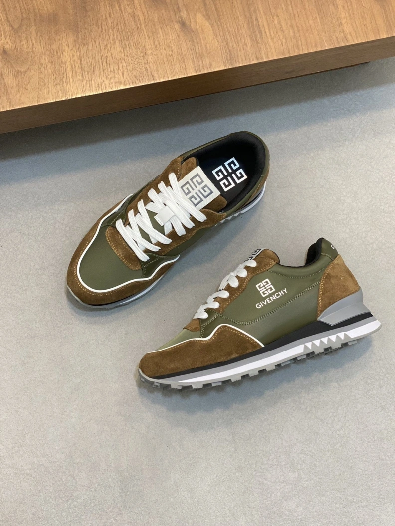 NewStyle Gxvxnchy Sneakers 152841