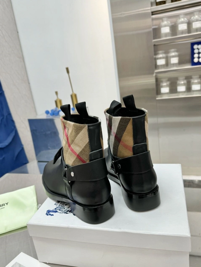 Functional Bxrbxrry Boots 114908