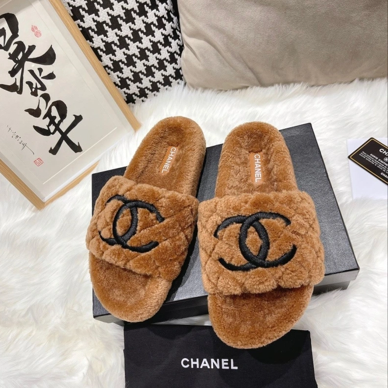 TopPick Chxnxl Slippers 120213